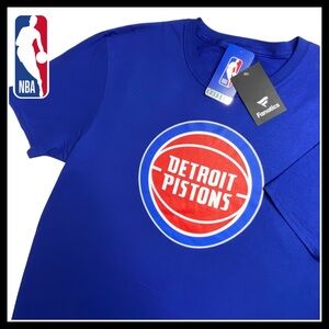 Detroit Pistons NBA Primary Logo Fade Back Rival Crewneck T-shirt Size (L) NEW